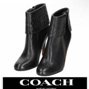 Coach Mackenna Booties Women's Size 9